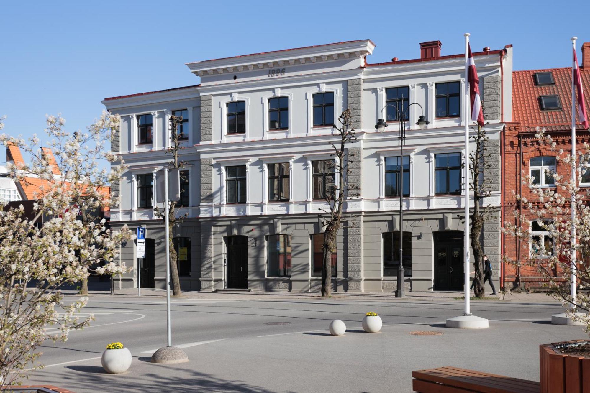 Centra Nams - Center Apartments Cēsis Zewnętrze zdjęcie
